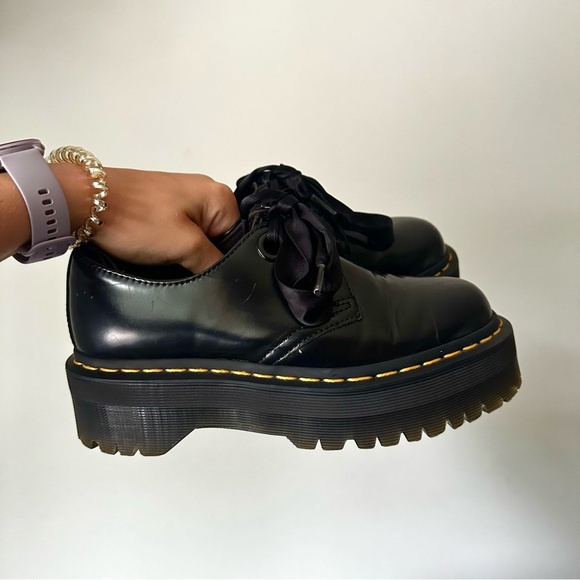 Dr. Martens Shoes - Dr Martens Black Leather Holly Oxford Tie Up Loafers Size 6